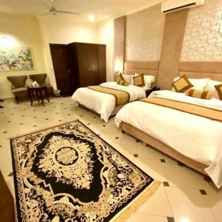 Imperial Lodges Islamabad Exterior photo